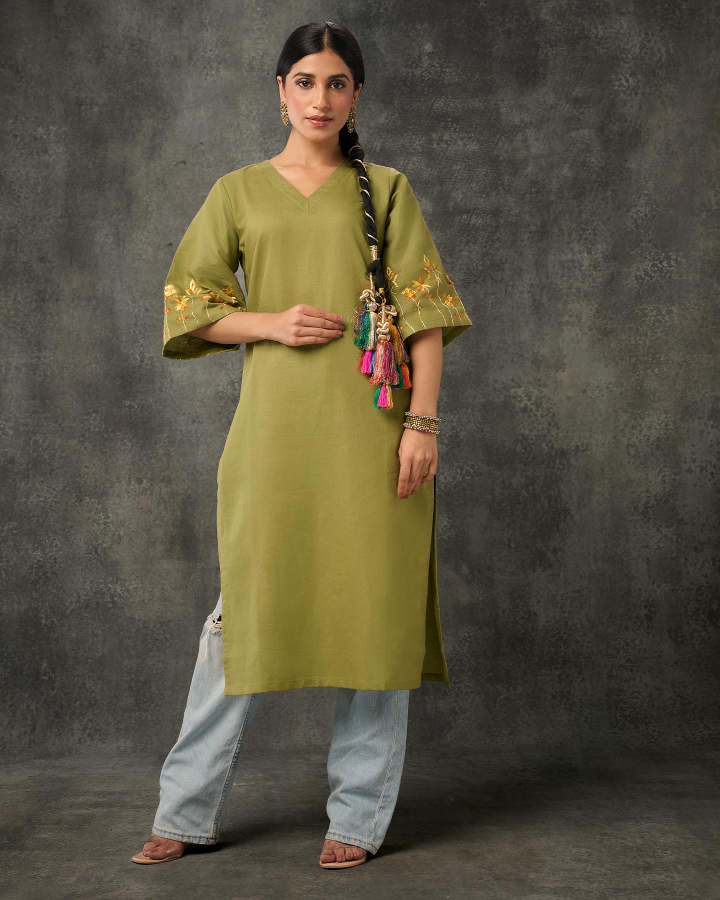 Pure Cotton Linen Hand Embroidered Phulkari Kurti - Moss Green + Artisanal + Punjab + Tradition + Women + MakeInIndia + Handicraft + Panjab + Rang + Colours + Girl Clothing + Fulkari + Threads + Colours + Colors + Embroidery + Handwork + Artisan + Bagh